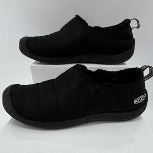 Keen Howser II Slip On Men 9.5 Indoor Outdoor Shoe Water Resistant Black Quilted